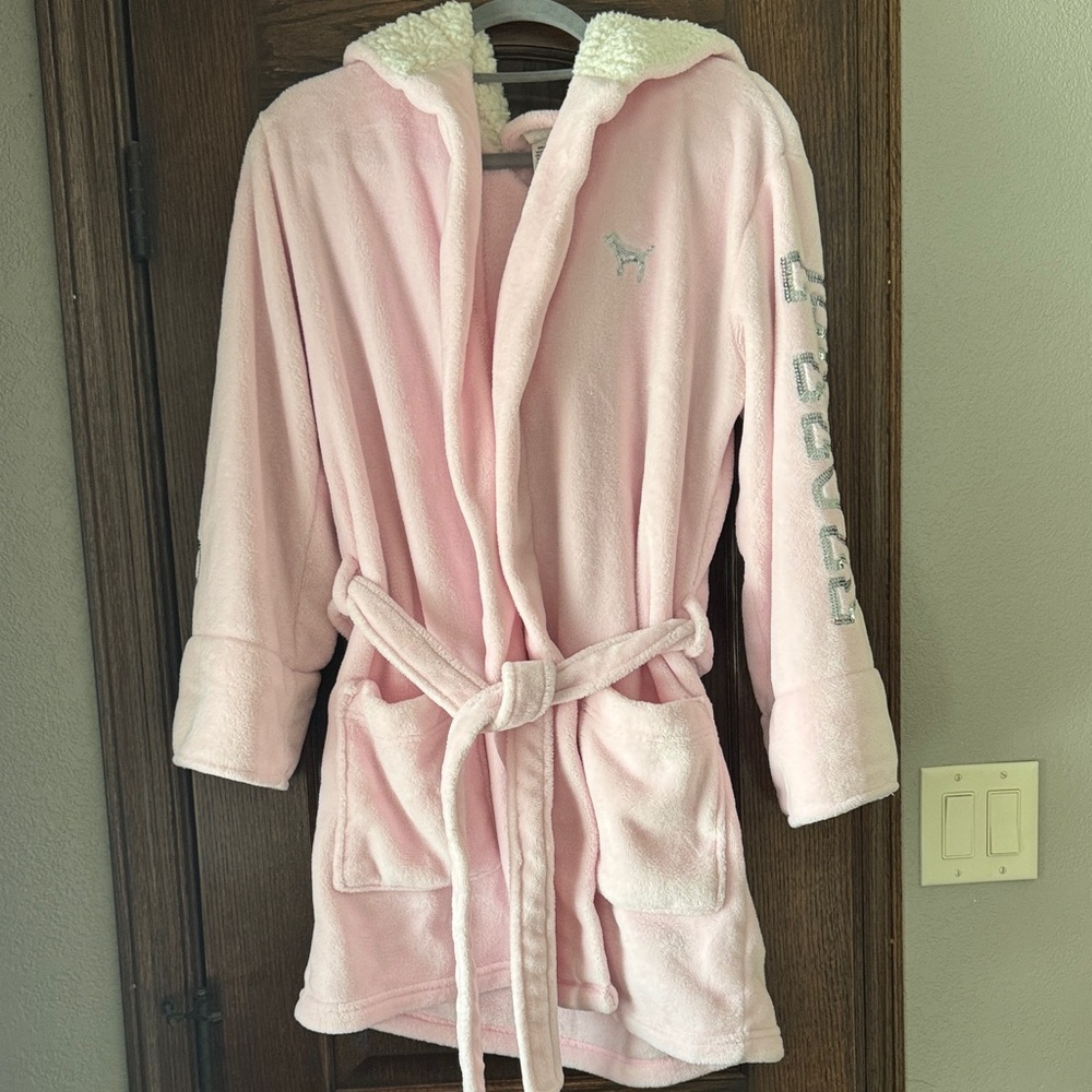 PINK Victoria's Secret Soft Pink Plush Hooded Sleepwear